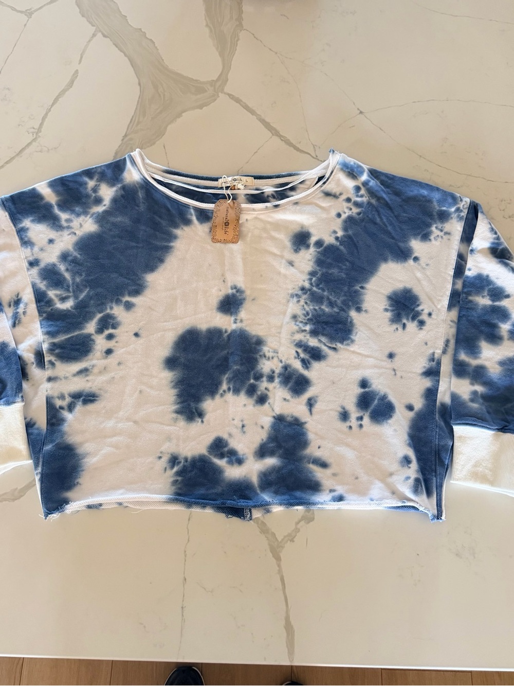 Tie-Dye Blue & White Cropped Sweatshirt